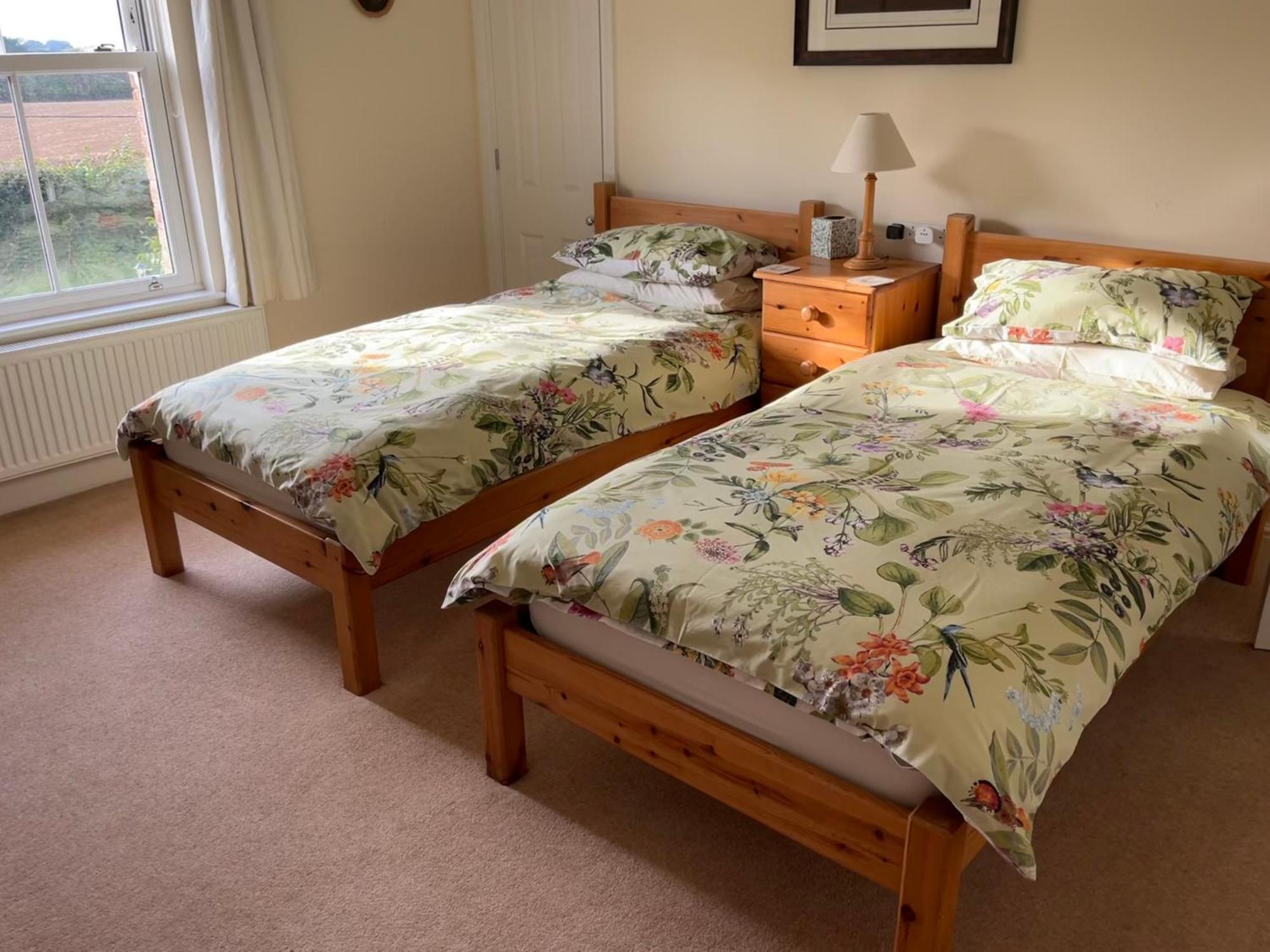 Bed and Breakfast Fair View Marden  Экстерьер фото